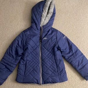 Pacific Trail girls size S/M reversal Jacket excellent condition. Purple/Gray